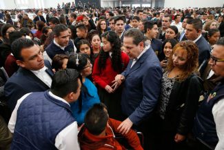 Entrega de Acciones por la Educación